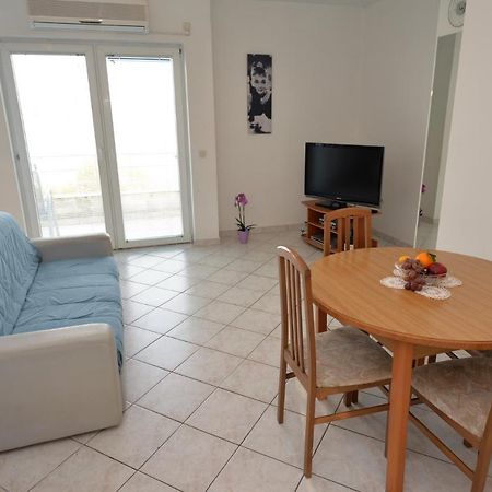 Apartman Rasip, Murter Exterior photo