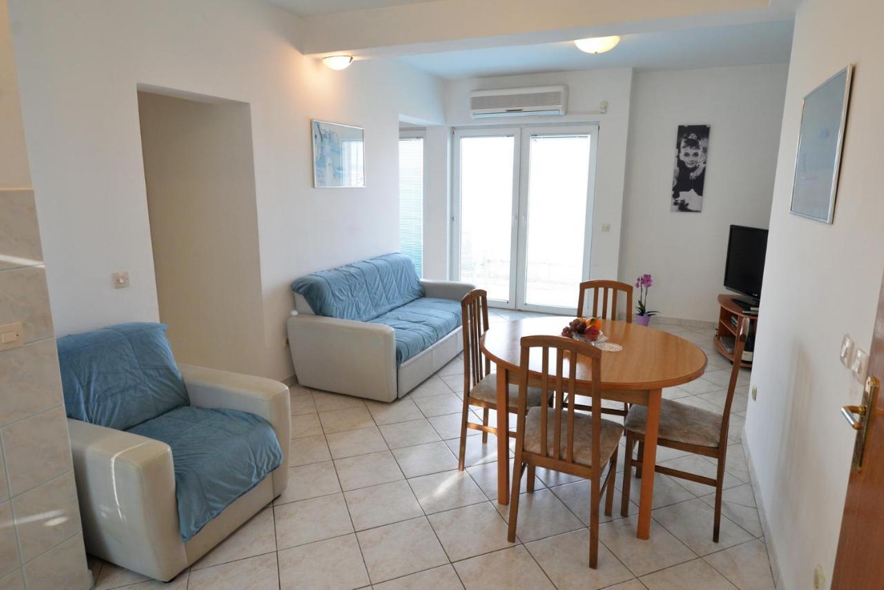 Apartman Rasip, Murter Exterior photo