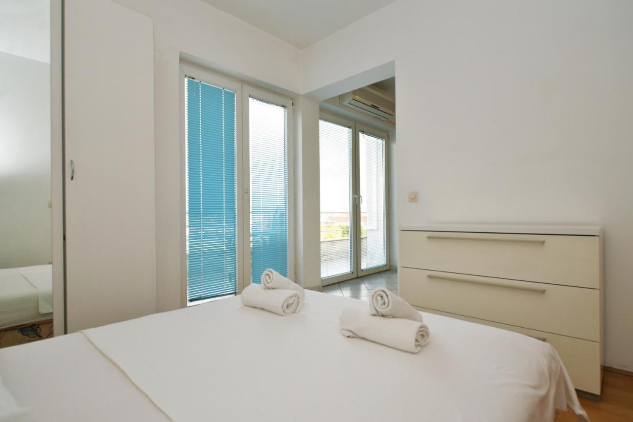 Apartman Rasip, Murter Exterior photo