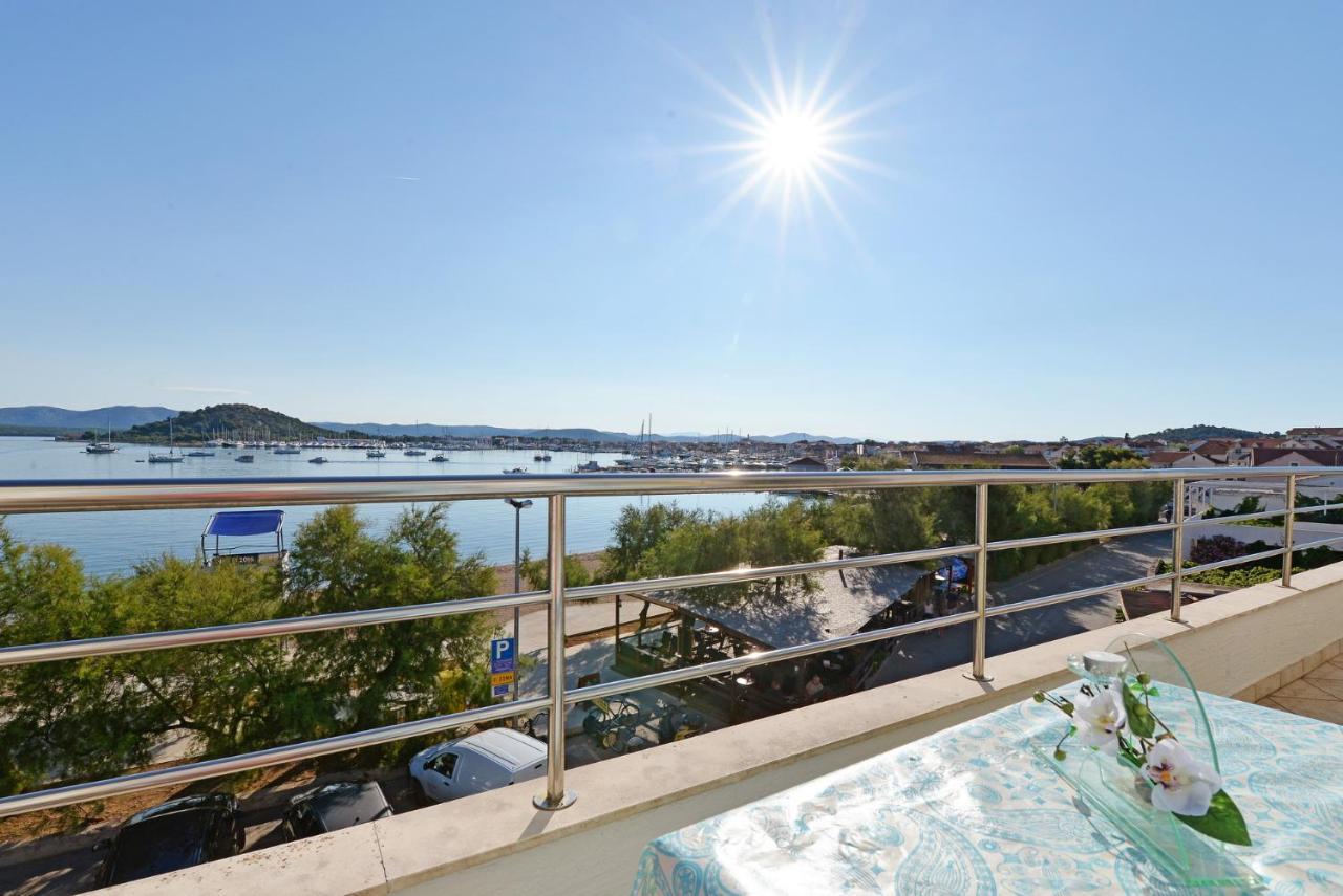 Apartman Rasip, Murter Exterior photo